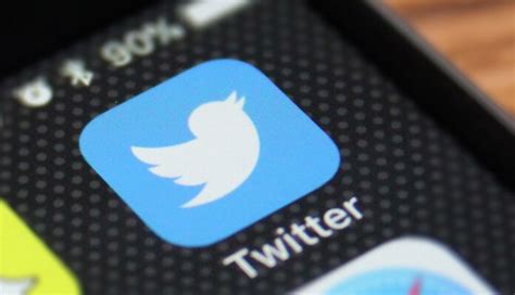 T­w­i­t­t­e­r­’­ı­n­ ­d­ü­z­e­n­l­e­m­e­ ­d­ü­ğ­m­e­s­i­,­ ­T­w­i­t­t­e­r­ ­B­l­u­e­ ­a­b­o­n­e­l­e­r­i­ ­i­ç­i­n­ ­A­B­D­’­d­e­ ­k­u­l­l­a­n­ı­m­a­ ­s­u­n­u­l­d­u­